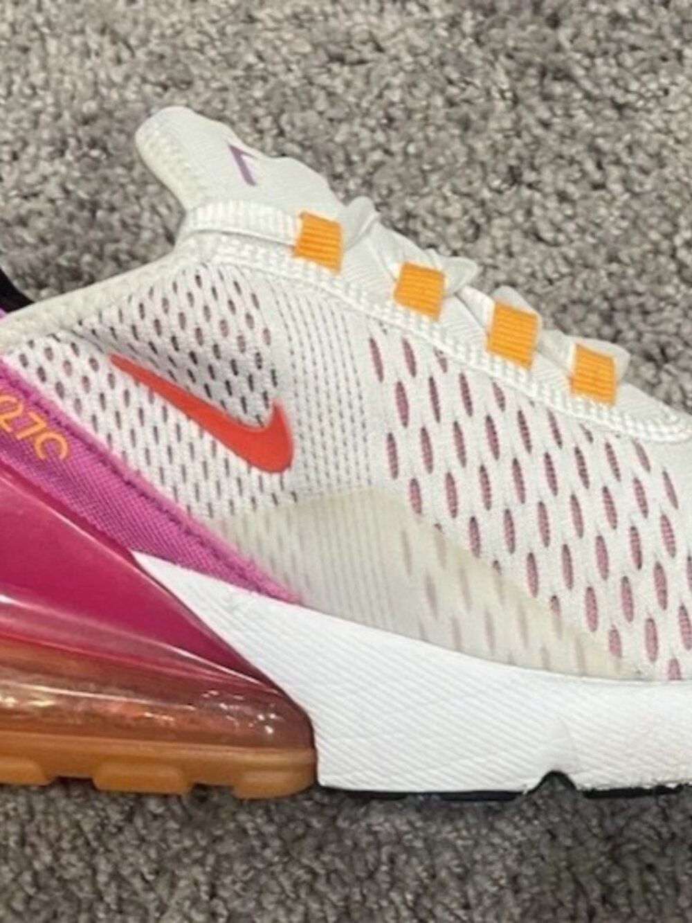 Nike Womens Air Max 270 Shoes FD0824-100 Size 8 White Fuchshia Dream Active